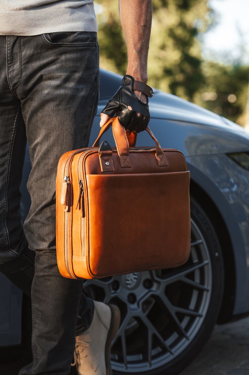 maski laptop biznis torbi 2025 iseo s